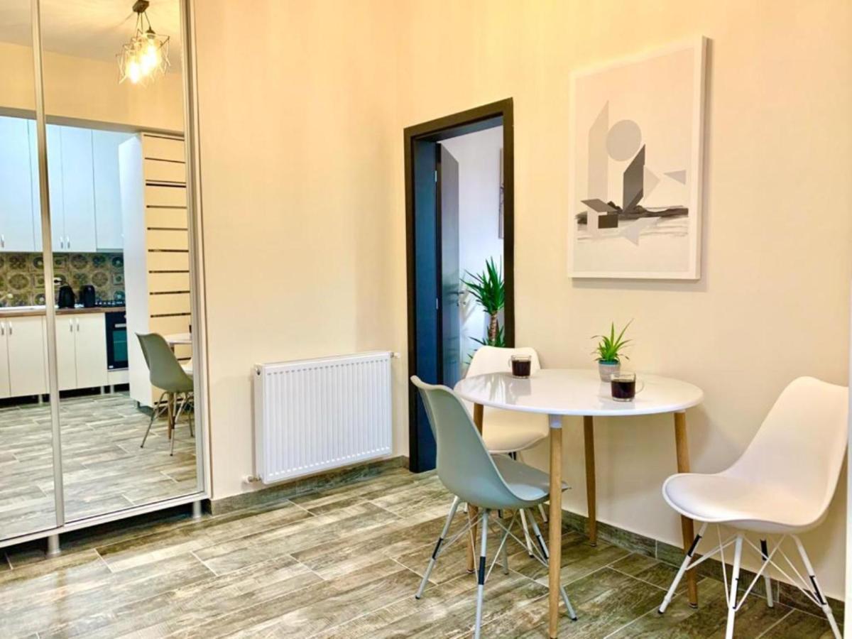Designed Like Home Apartment Near Palas Mall Iasi Exterior photo
